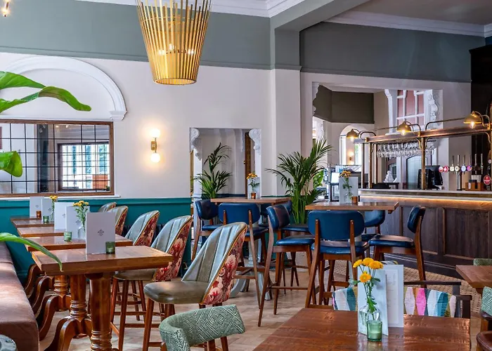 Toll House Inn