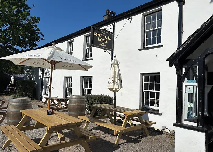 Royal Oak Hotel